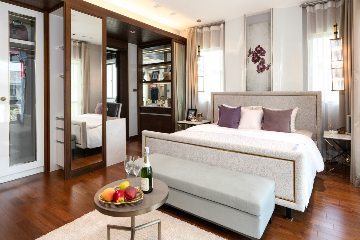 Perfect Masterpiece Chaengwattana – The Signature Collection, Loading...