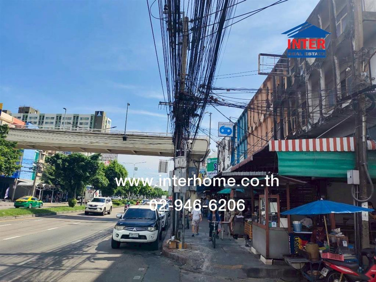 อาคารพาณิชย์ 3 ชั้น 16 ตร.ว. อาคารพาณิชย์ ซอยนวมินทร์73-75 ใกล้ตลาดอินทรารักษ์ นวมินทร์ ถนนนวมินทร์ เขตบางกะปิ กรุงเทพมหานคร Loading...