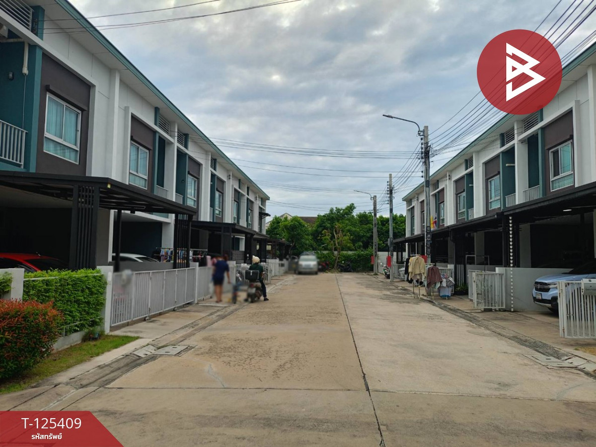 Townhouse for sale Lumpini Town Ville Paholyothin-Sapanmai (Lumpini Town Ville Paholyothin-Sapanmai), Bangkok Loading...