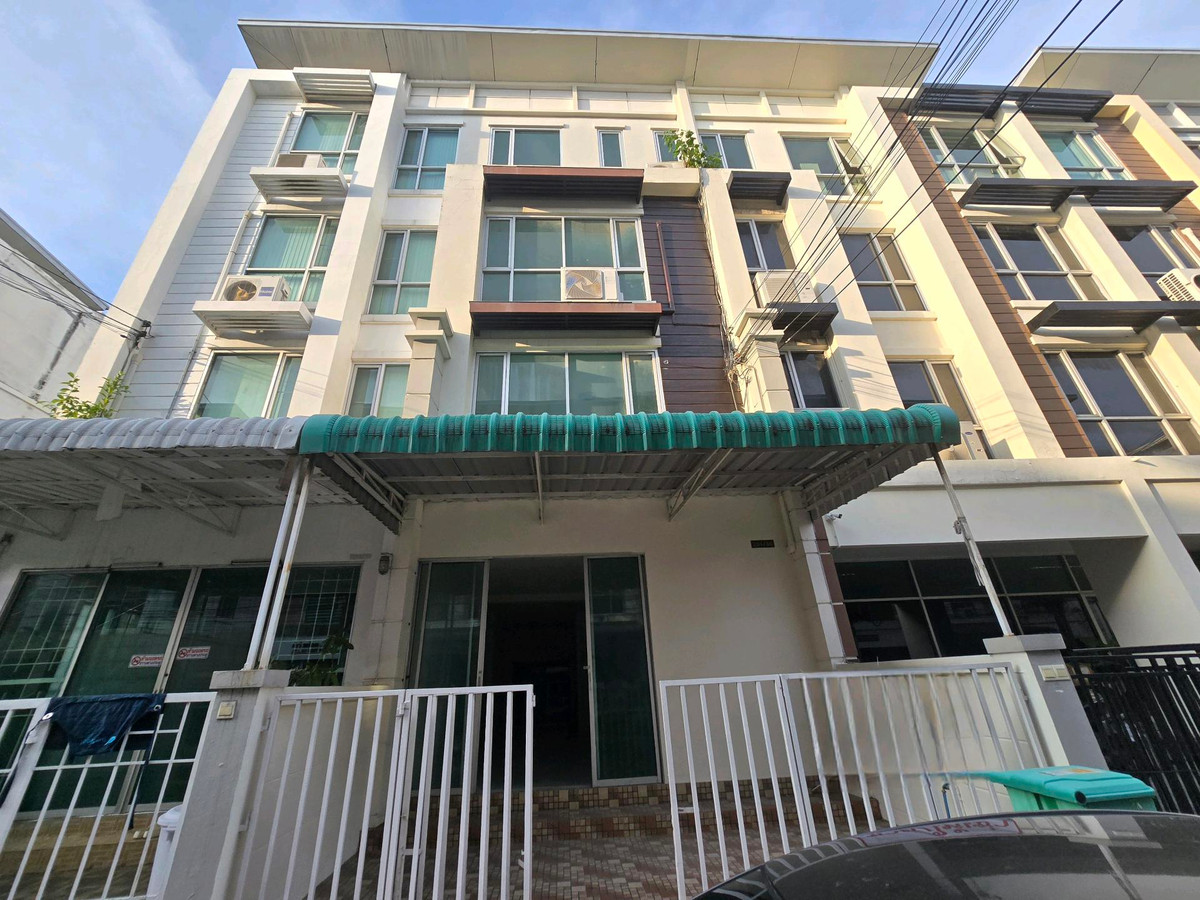 For RentShop HouseMin Buri, Romklao : 4-story commercial building for rent, RK Office Park Project, Romklao, Lat Krabang.