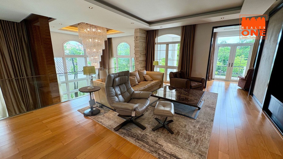 ขายบ้านเกษตร นวมินทร์ ลาดปลาเค้า : ขายบ้านพร้อมอยู่ Grand Crystal ติดถนนประดิษฐ์มนูธรรม เลียบทางด่วนเอกมัย-รามอินทรา เกษตร-นวมินทร์ นวลจันทร์