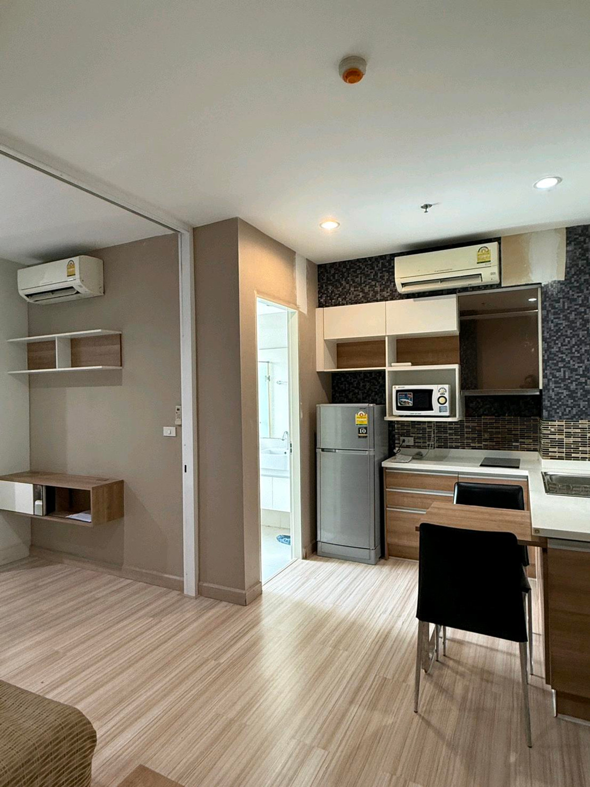 ให้เช่าคอนโดรัตนาธิเบศร์ สนามบินน้ำ พระนั่งเกล้า : ให้เช่าคอนโด The Hotel Serviced Condo ( เดอะโฮเทล เซอร์วิส คอนโด) ติดรถไฟฟ้าสายสีม่วง #สถานีบางกระสอ 