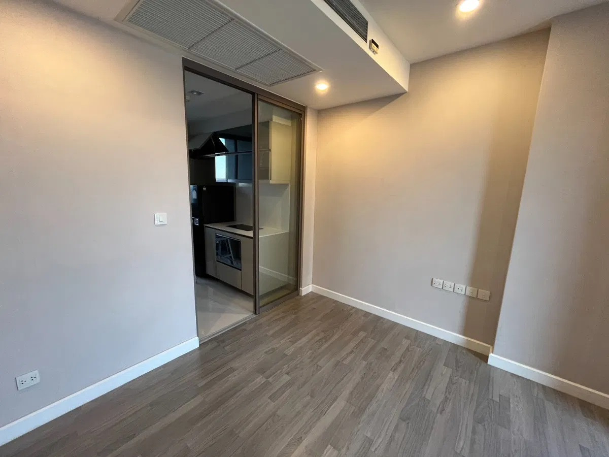 🔥 For sale!! Condo The Room Rama 4 Loading...