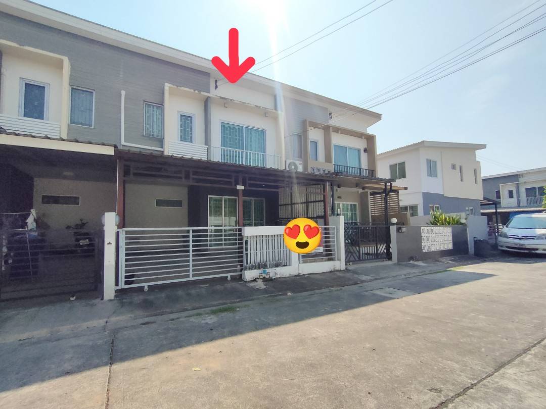 ขายทาวน์โฮมนวมินทร์ รามอินทรา : ขาย ม.เดอะคอนเนค 20 วัชรพล -เพิ่มสิน ●หน้าโครงการติดถนนใหญ่เพิ่มสิน