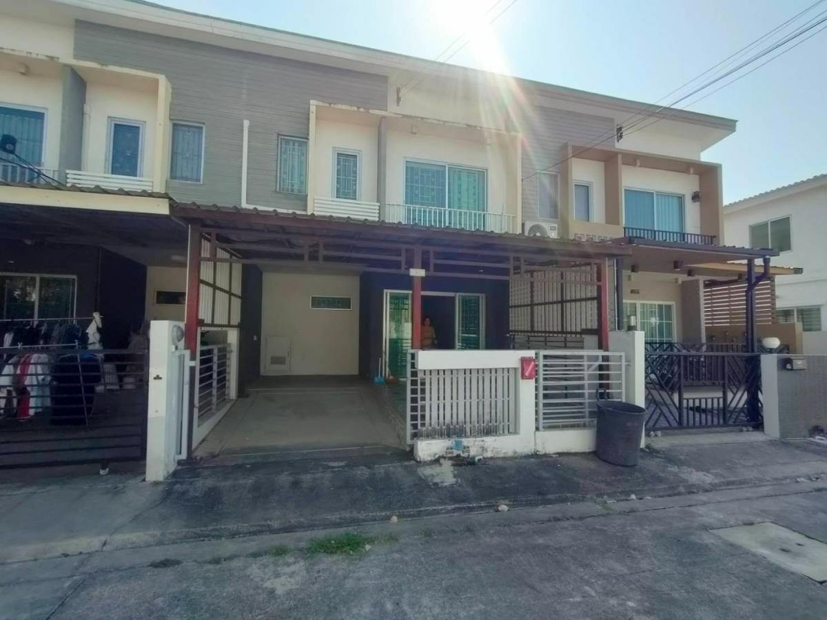 ขาย ม.เดอะคอนเนค 20 วัชรพล -เพิ่มสิน ●หน้าโครงการติดถนนใหญ่เพิ่มสิน Loading...