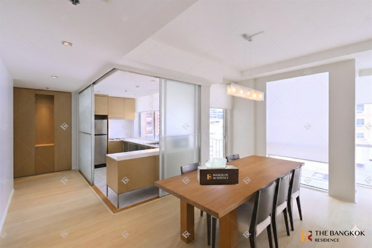 For RentCondoWitthayu, Chidlom, Langsuan, Ploenchit :   Langsuan Ville 💫 Expansive Residence Offering True Private Living 🌳 Near BTS Ratchadamri   