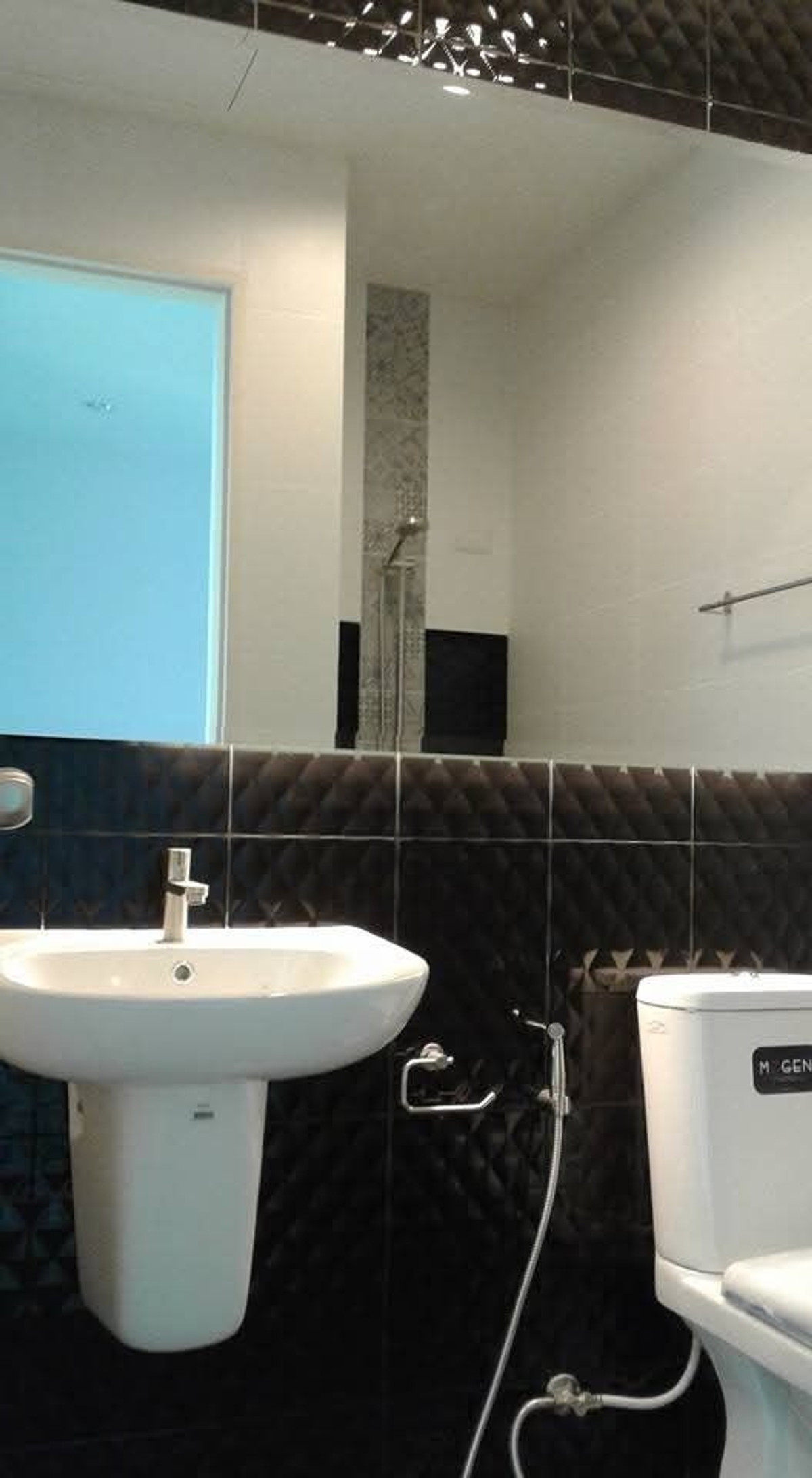 (Code T249) Townhome for sale, City Sense Rama 2 - Thakham, next to the garden. Loading...