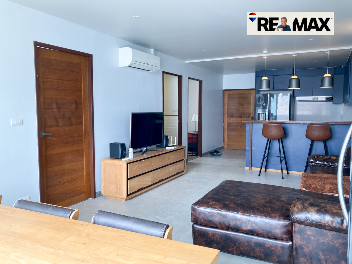 ✨ RARE FIND in Thonglor! Spacious 2-Bed Condo at JC Tower for Sale! ✨ Loading...