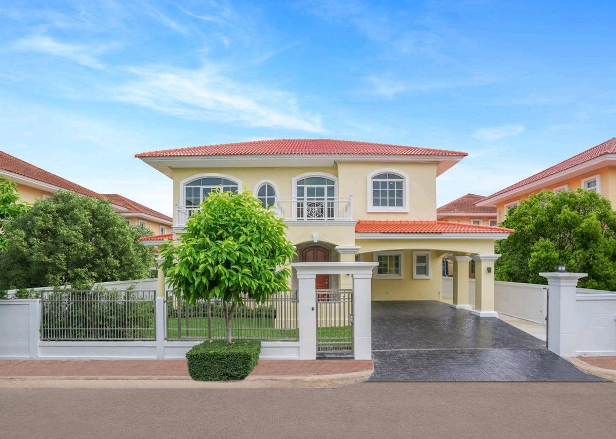 ขาย - บ้านมือสองตกแต่งใหม่ โครงการ โกลเด้นเลเจนด์ สาธร-กัลปพฤกษ์  Loading...