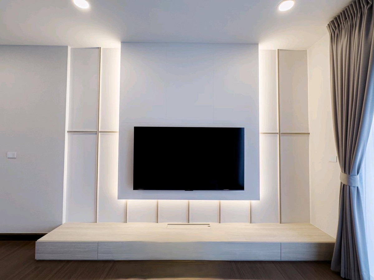 ให้เช่าบ้านบางนา แบริ่ง ลาซาล : บ้านใหม่ให้เช่า เดอะ ซิตี้ บางนา 4 ห้องนอน 5 ห้องน้ำ พร้อมอยู่Tel: 083-966-3665