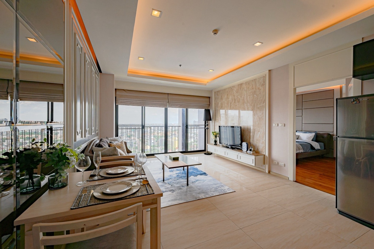 คอนโดสุขุมวิท อโศก ทองหล่อ : 🔥Rent & Sale at Noble Reveal Ekkamai   🔥1BR 1BR.🔥Special 38,000🔥7.9 M 🔥51sqm. Floor21