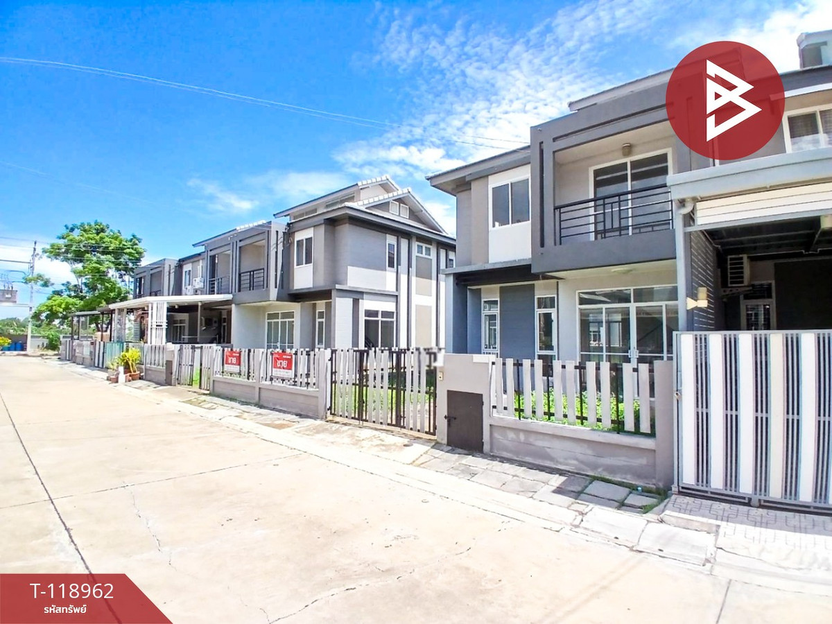 ขายทาวน์เฮ้าส์ หมู่บ้านการ์เด้นวิลล์ บางปู สมุทรปราการ Loading...