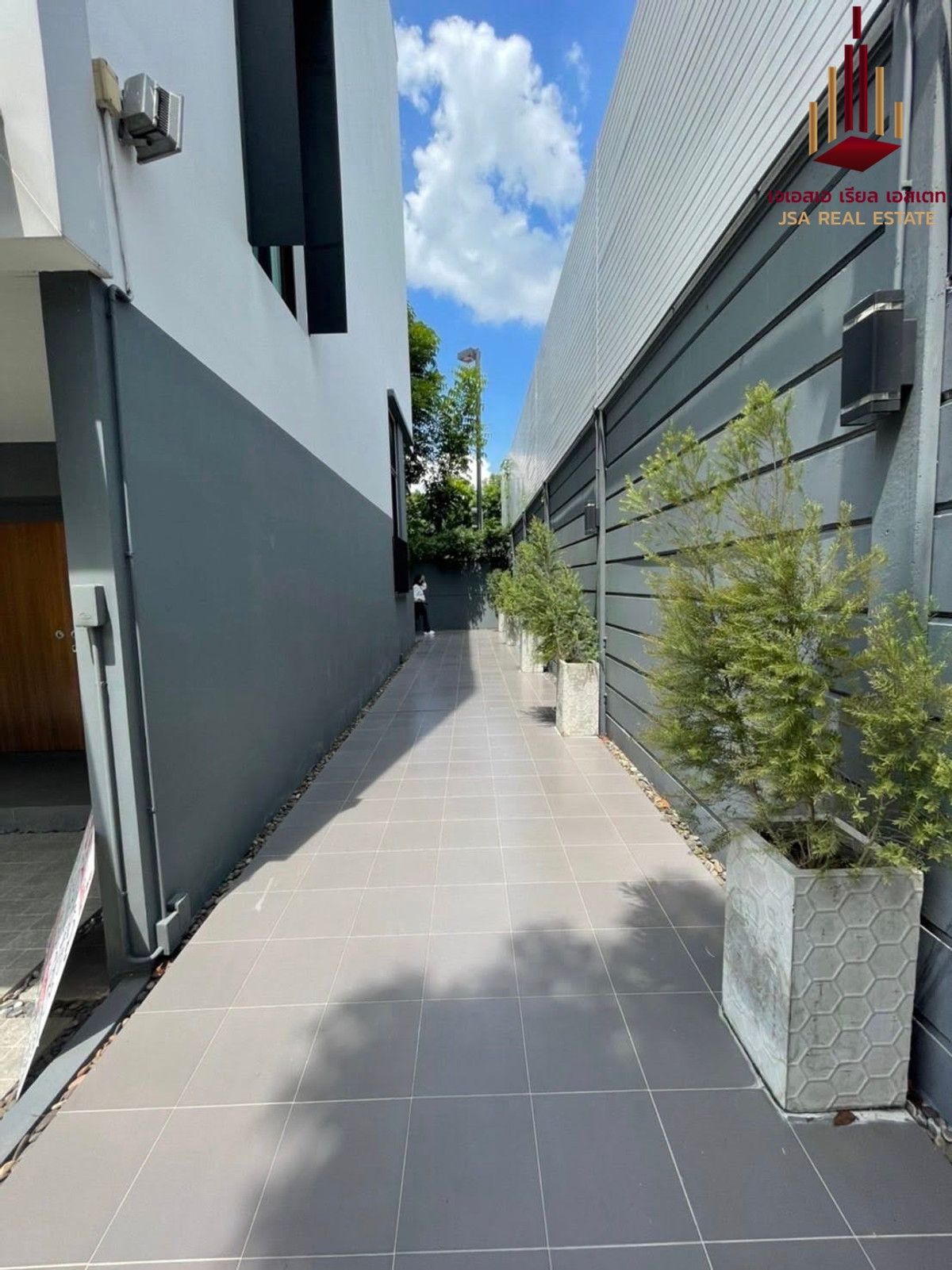 ขายทาวน์โฮมโชคชัย4 ลาดพร้าว71 : ✨ For Sale : Arden Ladprao 71 ✨  💰 only 7,500,000 thb