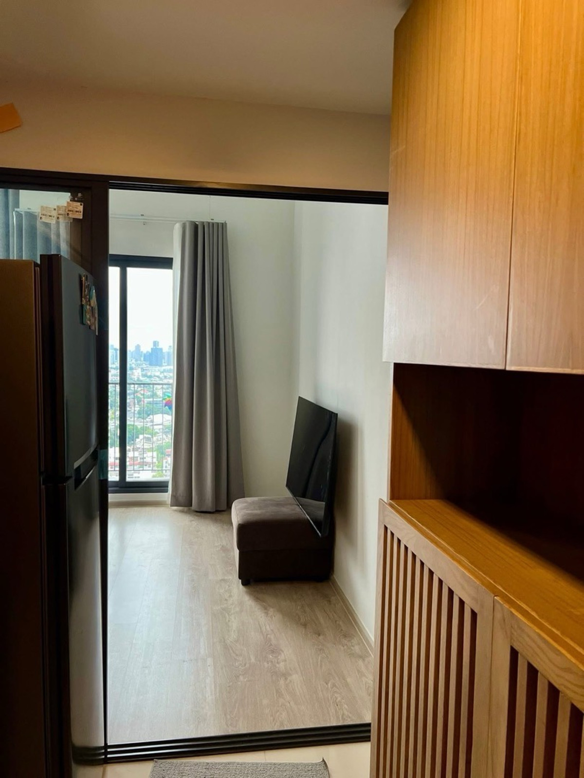 For Rent The Tree Pattanakarn- Ekkamai Condominium  Loading...