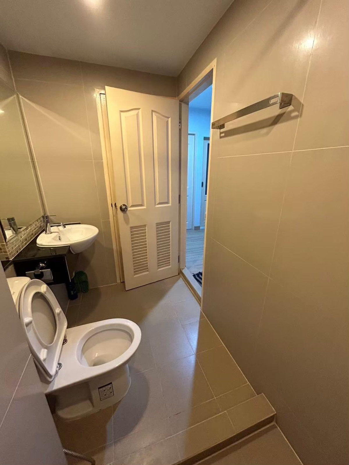 ขายคอนโดลาดพร้าว101 แฮปปี้แลนด์ : ขาย ห้องสวย 1 นอน พร้อมโอน  เดอะ นิช ซิตี้ ลาดพร้าว 130