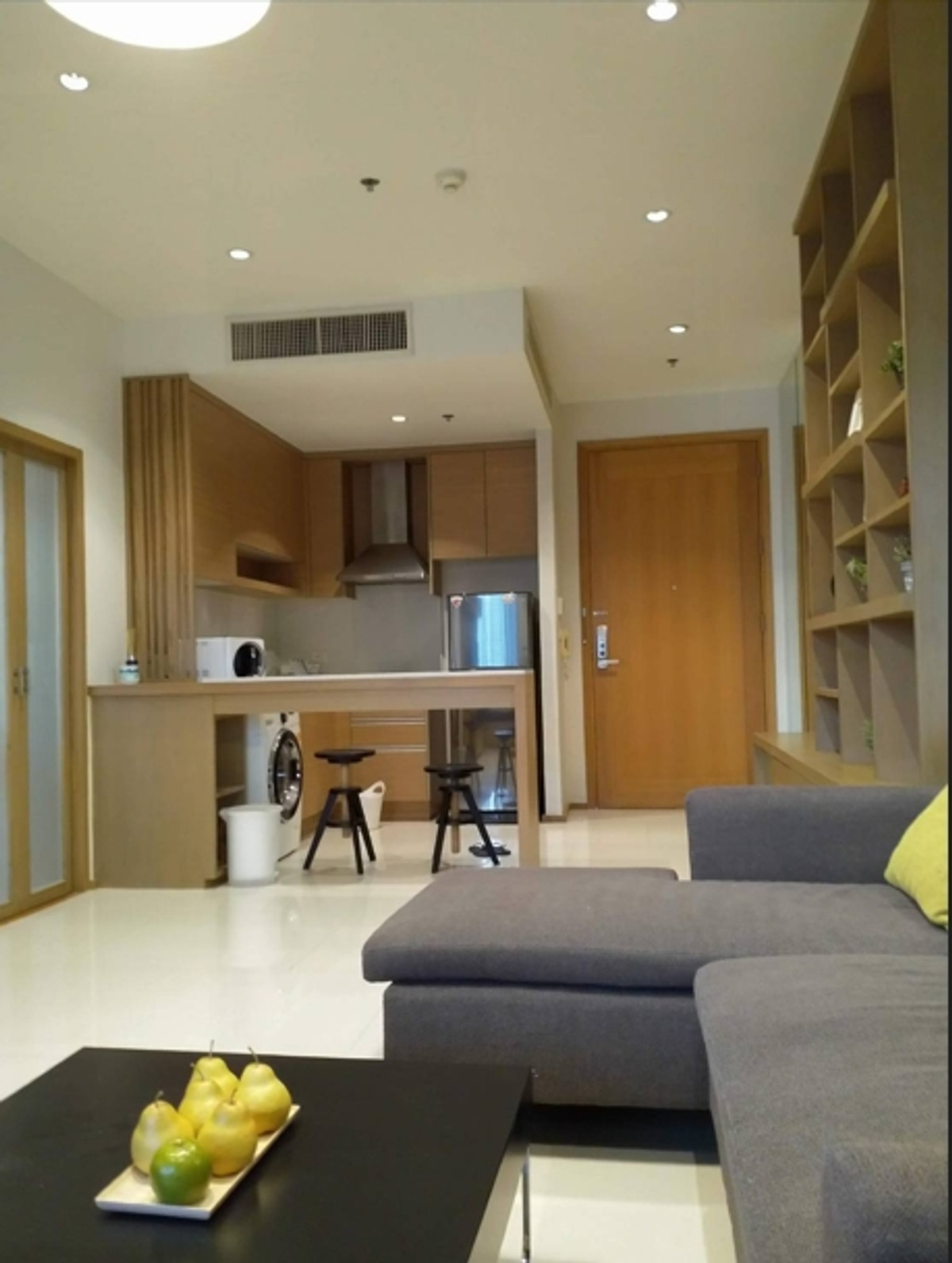 ให้เช่าคอนโดสุขุมวิท อโศก ทองหล่อ : คอนโดให้เช่า ดิ เอ็มโพริโอ เพลส