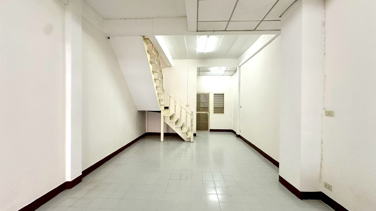 ปรับลดราคาถูกมาก !! เอเชียโฮมทาวน์ 1-3 ทาวน์โฮม 2 ชั้น ทำเลใกล้ MRT สถานีคลองบางไผ่ ถนนบางกรวย-ไทรน้อย  Loading...