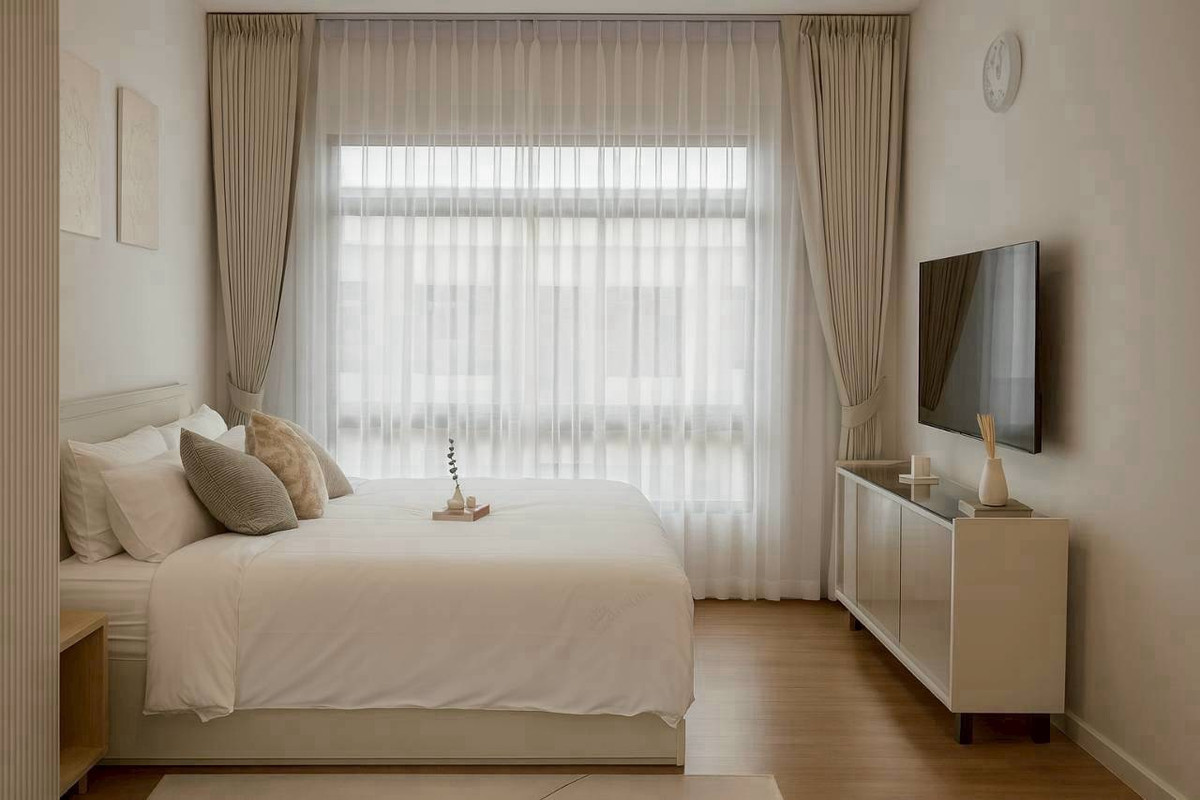 ให้เช่าทาวน์โฮมอ่อนนุช อุดมสุข : ให้เช่า Town Home 3 ชั้น  2 ห้องนอน 3 ห้องน้ำ 1 ห้องอเนกประสงค์ ห้องกว้าง สวย เฟอร์ครบ เครื่องใช้ไฟฟ้าครบ เลี้ยงสัตว์ได้ พร้อมเข้าอยู่ได้เลย