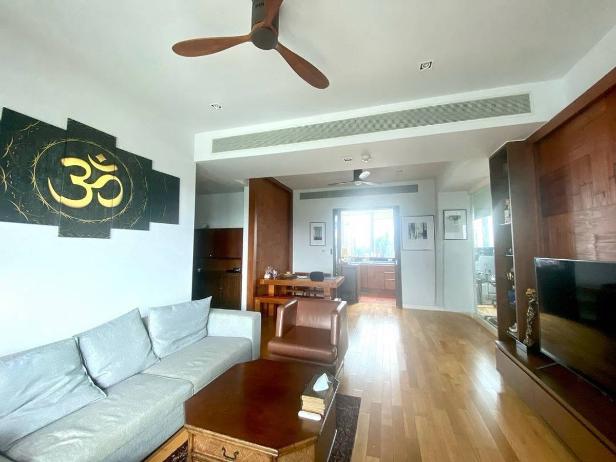 Millennium Residence for sale  Loading...