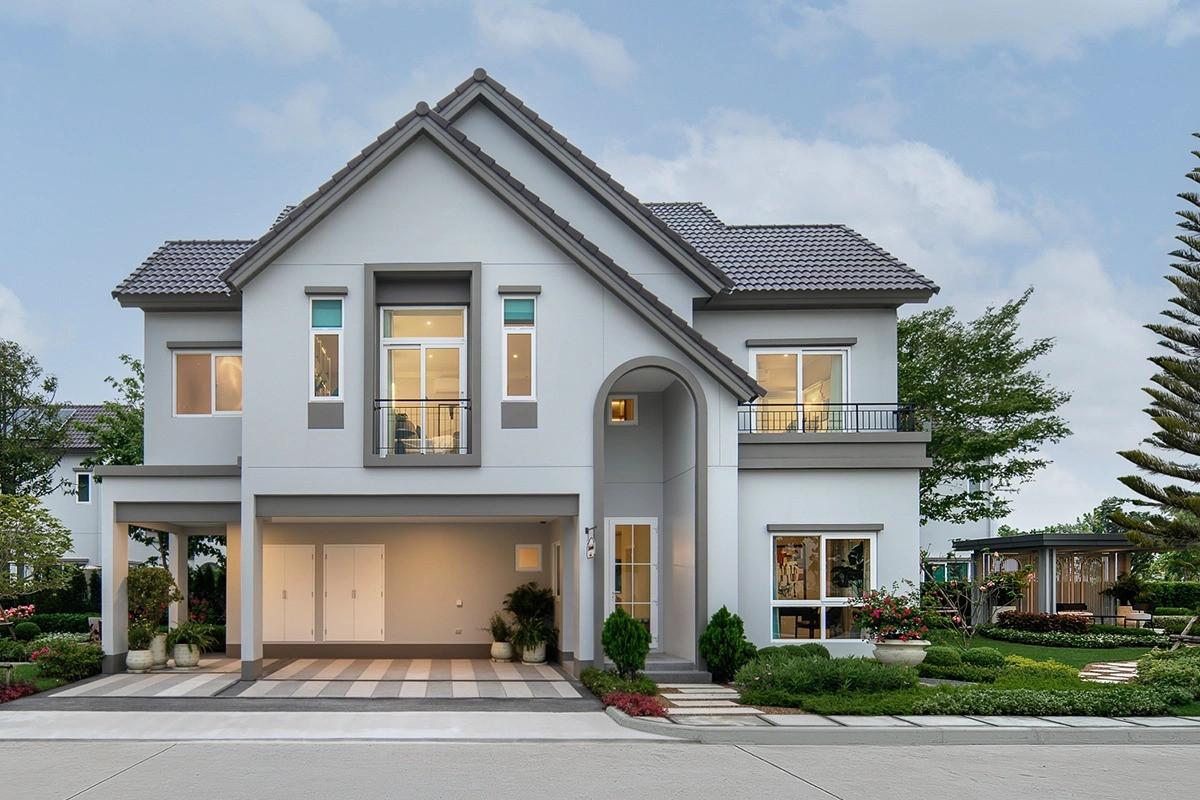 Beautiful house...in a potential location That meets the needs of every family lifestyle 💛  Loading...