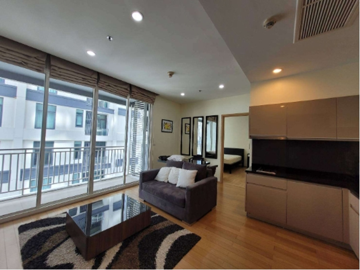 Condo for Rent 39 by Sansiri Loading...