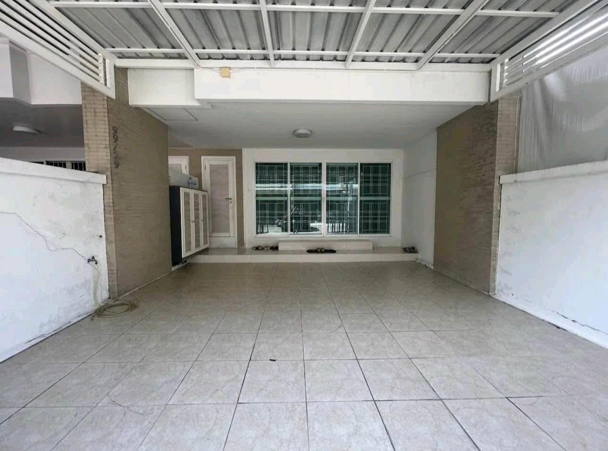 ให้เช่าทาวน์โฮมเกษตร นวมินทร์ ลาดปลาเค้า : ภณาสิริ เรสซิเดนซ์ เกษตร-นวมินทร์3 ห้องนอน 🛌 | 3 ห้องน้ำ 🛁 | จอดรถในบ้านได้ 2 คัน 🚗💨