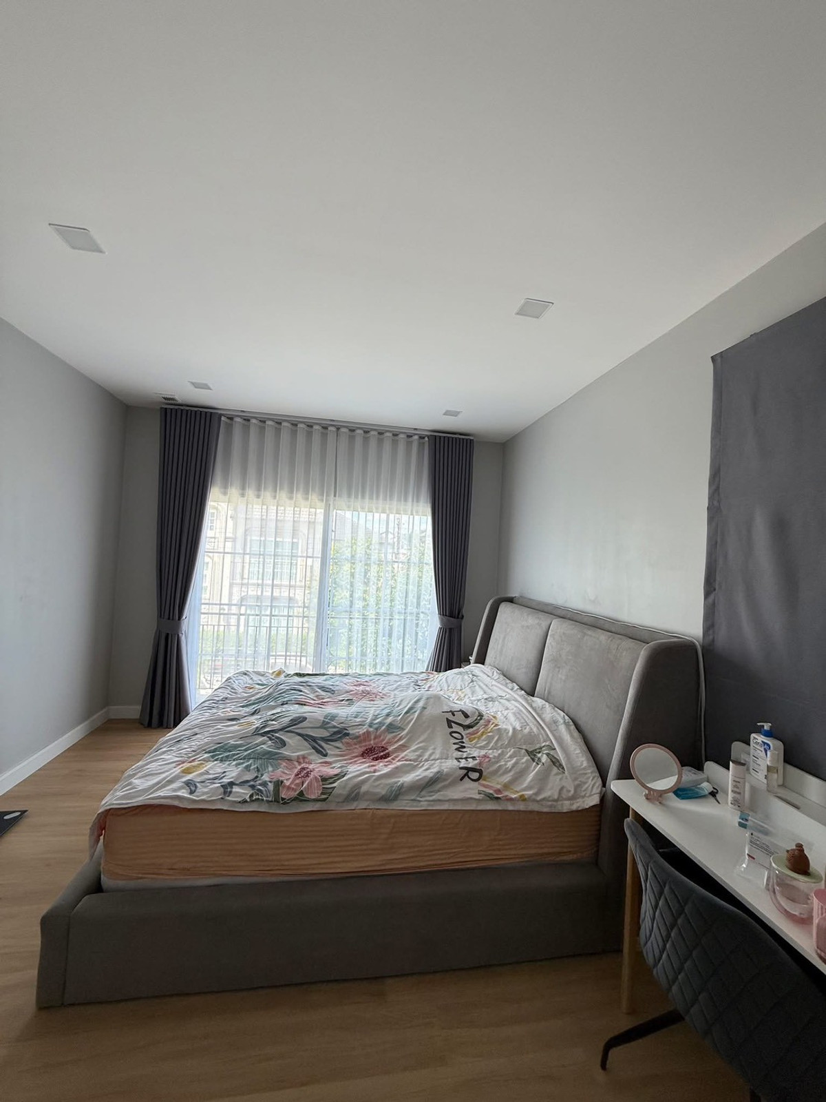 P0348 ให้เช่าบ้านแฝด Grandio Bangna กม.5 – บ้านสวยพร้อมอยู่ ใกล้ Mega Bangna Loading...