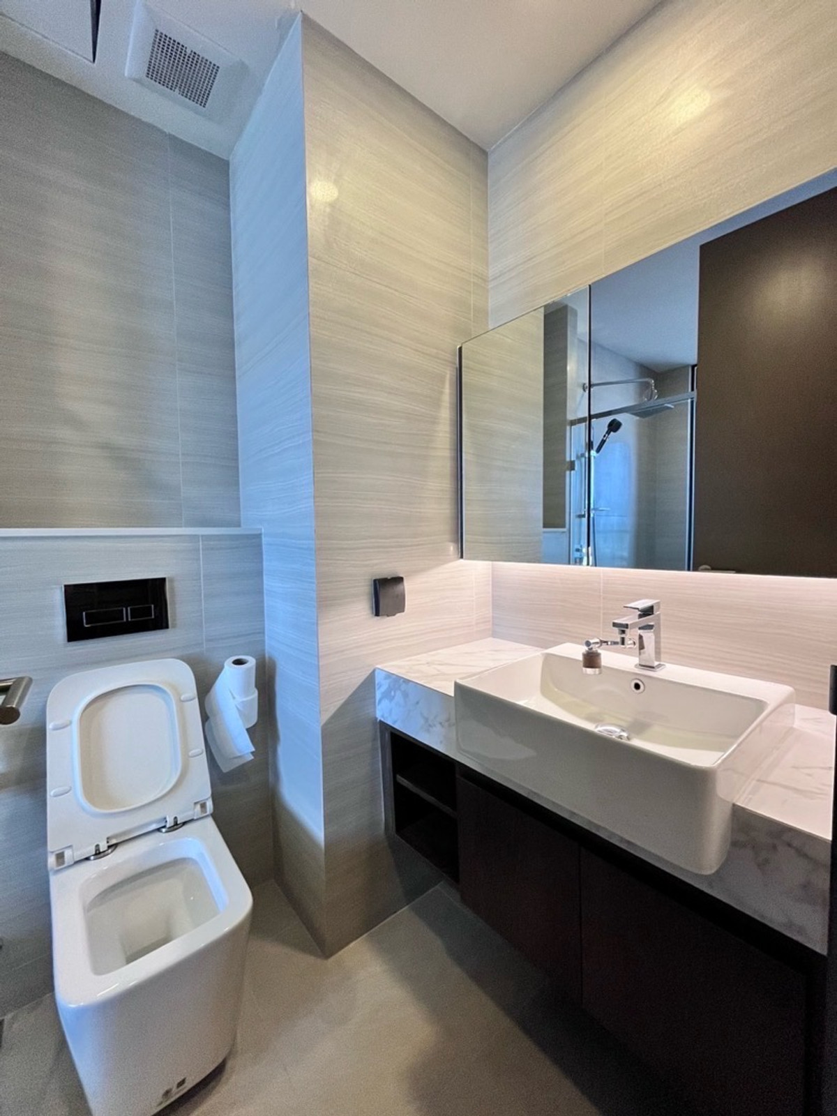 ให้เช่าคอนโดสุขุมวิท อโศก ทองหล่อ : Park Origin Thonglor 1ห้องนอน 1ห้องน้ำ  ว่างพร้อมย้าย 🔥