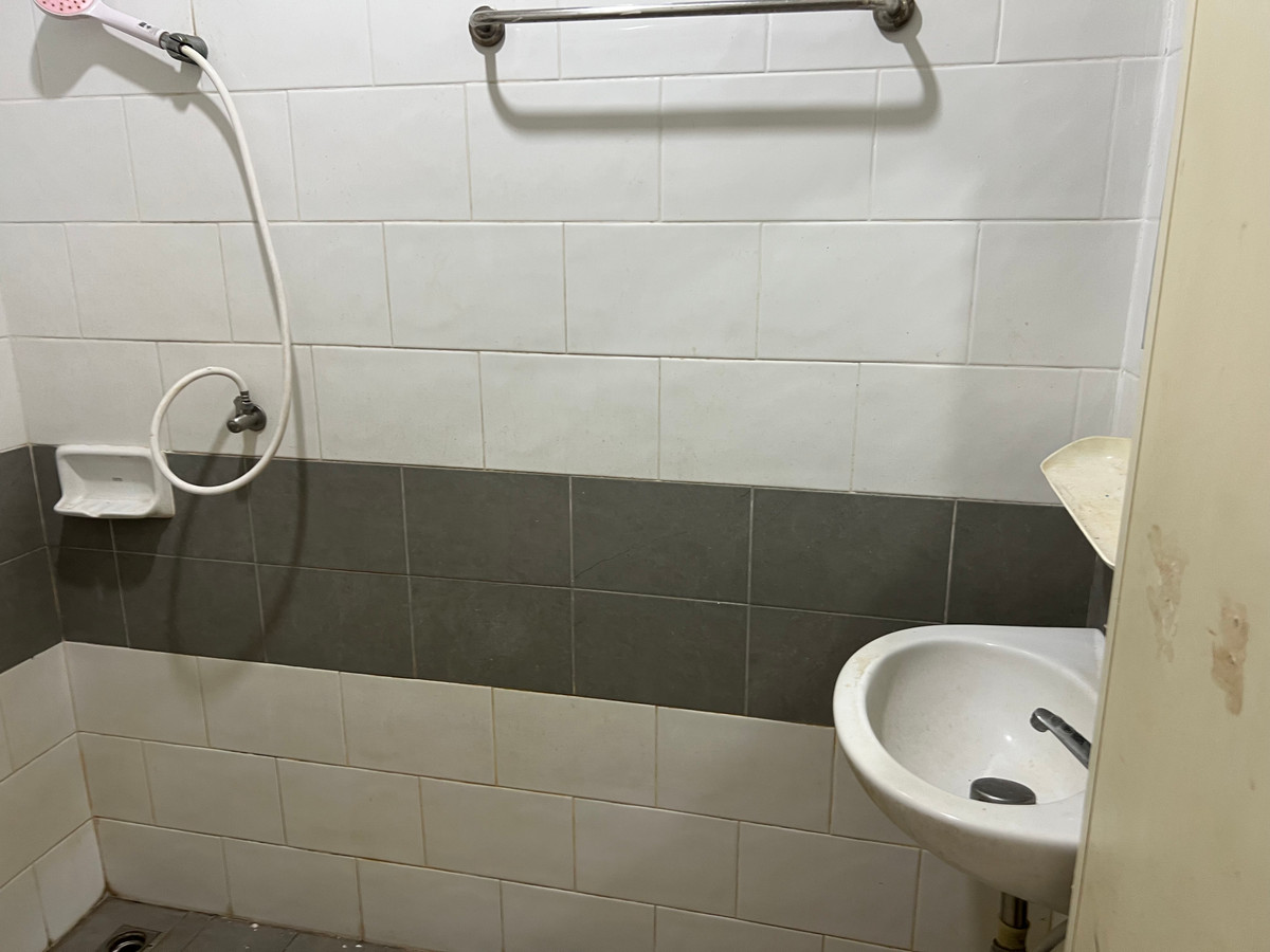 ขายอาคารพาณิชย์เชียงใหม่ : 92994 - ขายอาคารพาณิชย์ 1 ชั้น ติดถนนป่าเหมือด-พยากน้อย สันทราย เชียงใหม่