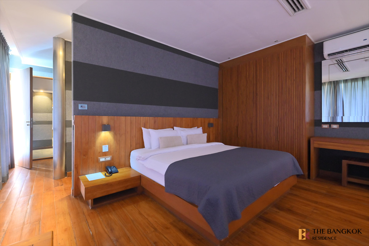 ให้เช่าวิทยุ ชิดลม หลังสวน : LUXX XL 💎 The One and Only Spacious Low-Rise Residence Near Lumphini Park 🏞️