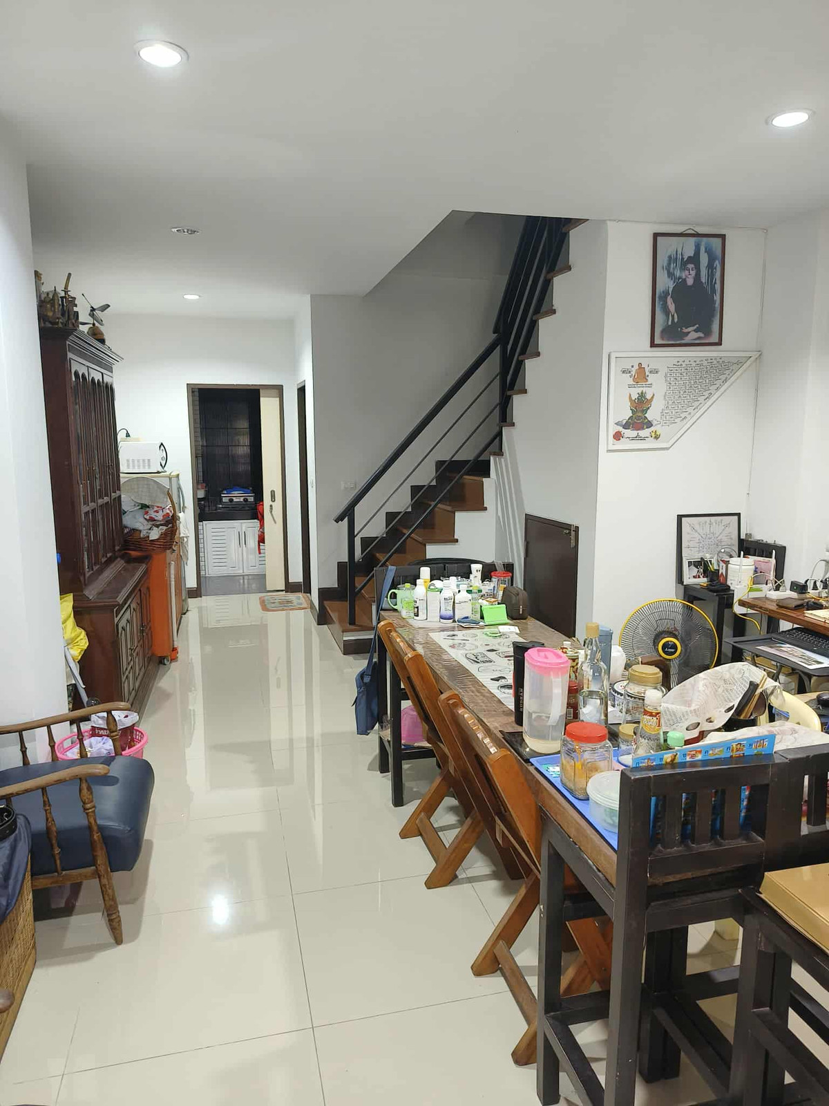 ทาวเฮ้าส์2ชั้น 16ตรว. ซอยไทยรามัญ เคซี7 ใกล้ทางขึ้นทางด่วนจตุโชติ และทางด่วนกาญจนาภิเษก ข้อดีหลังบ้านไม่ติดใคร Loading...