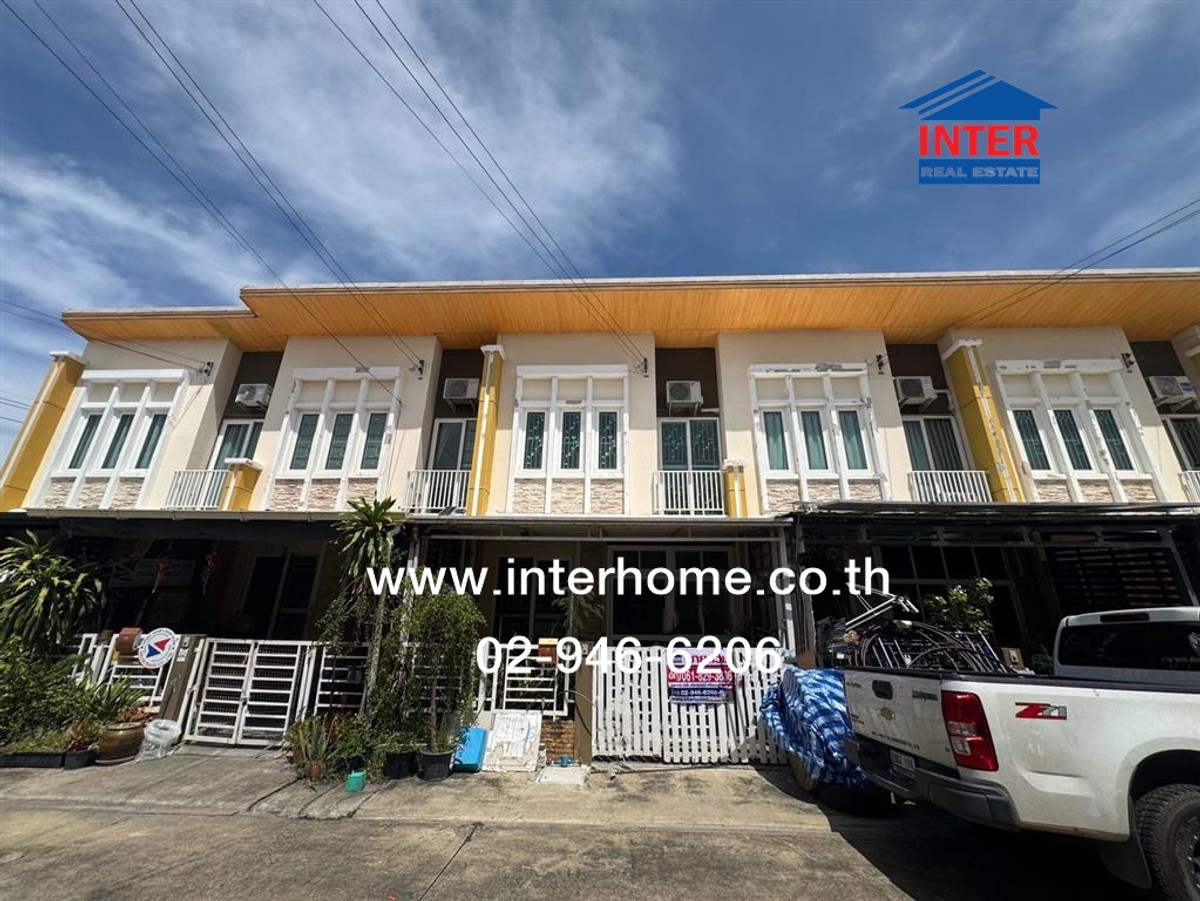 ทาวน์เฮ้าส์ 2 ชั้น 16.3 ตร.ว. หมู่บ้านโกลเด้นทาวน์ อ่อนนุช-ลาดกระบัง เฟส1 ซอยวัดลานบุญ ถนนลาดกระบัง ถนนประชากร เขตลาดกระบัง กรุงเทพมหานคร Loading...