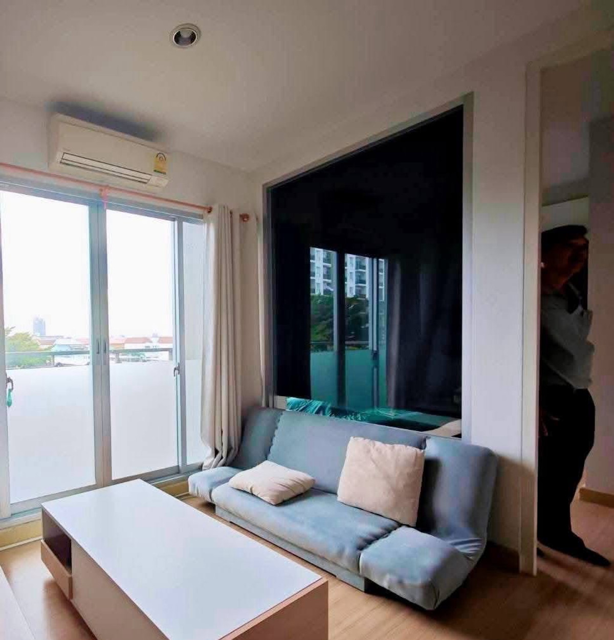 ขายคอนโดบางนา แบริ่ง ลาซาล : ขายด่วน! คอนโดเดอะพาร์คแลนด์ ศรีนครินทร์ เลคไซด์ ใกล้รถไฟฟ้าสายสีเหลือง 
