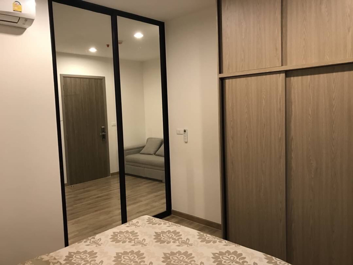 Condo Niche Mono Charoen Nakhon, 1 bedroom, 31 sq m, for rent 12,000 baht per month. Loading...