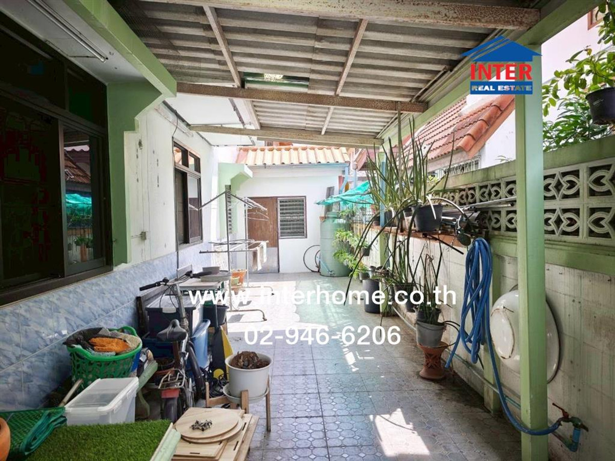 2-story detached house, 60 sq m, Don Mueang Villa Village. Soi Songprapa 16 Vibhavadi-Rangsit Road, Songprapa Road, Bang Khen District, Bangkok Loading...