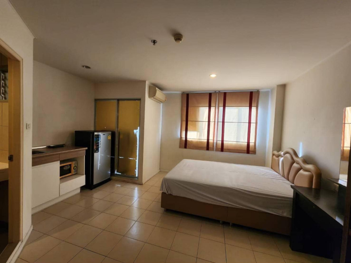 21K030268 - Sell Lumpini Condotown Ramindra-Navamin, Building D, 4th floor (Sell Lumpini Condotown Ramindra-Navamin) Loading...