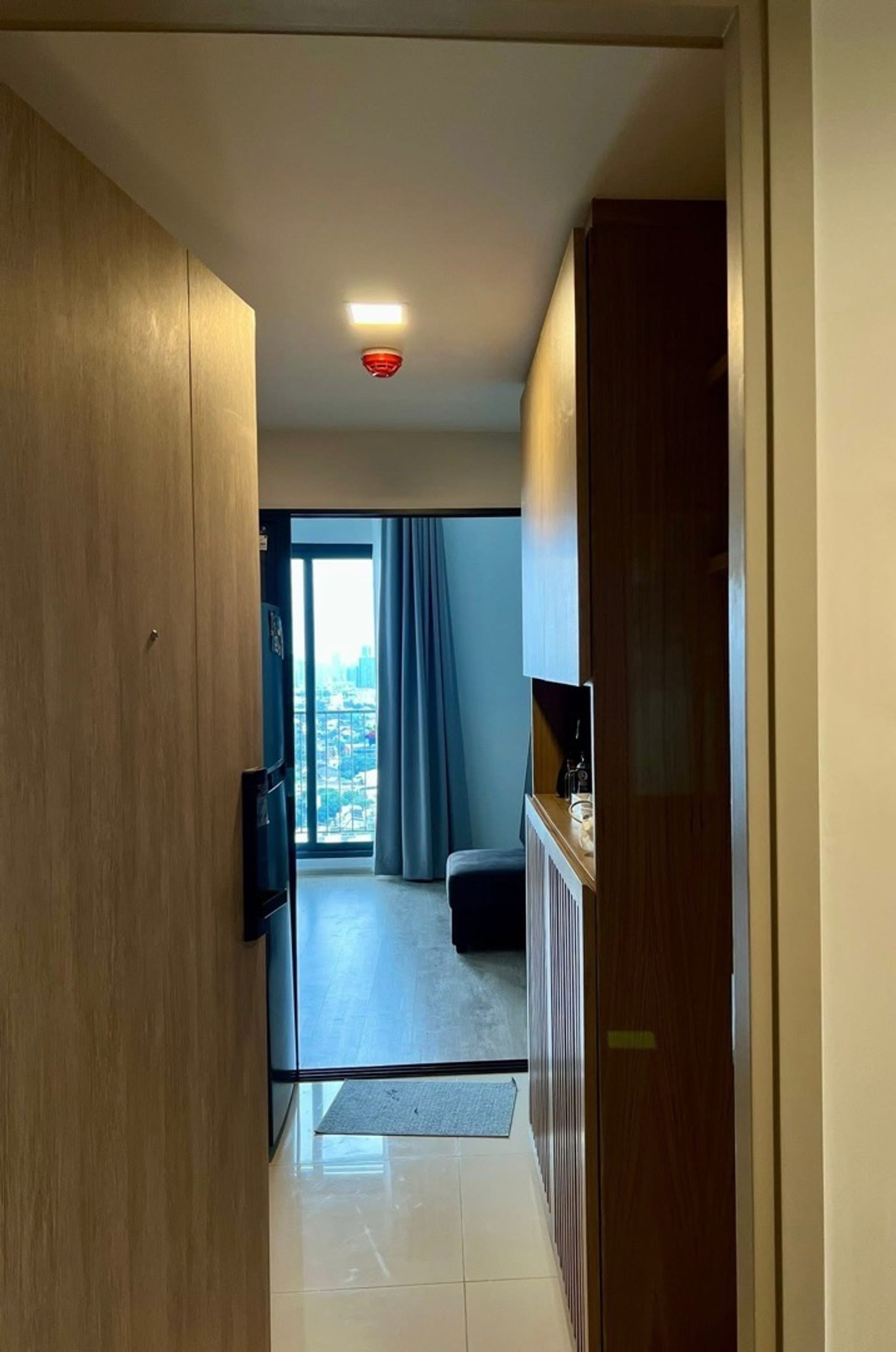 ให้เช่าคอนโดพระราม 9 เพชรบุรีตัดใหม่ RCA : For Rent The Tree Pattanakarn- Ekkamai Condominium 
