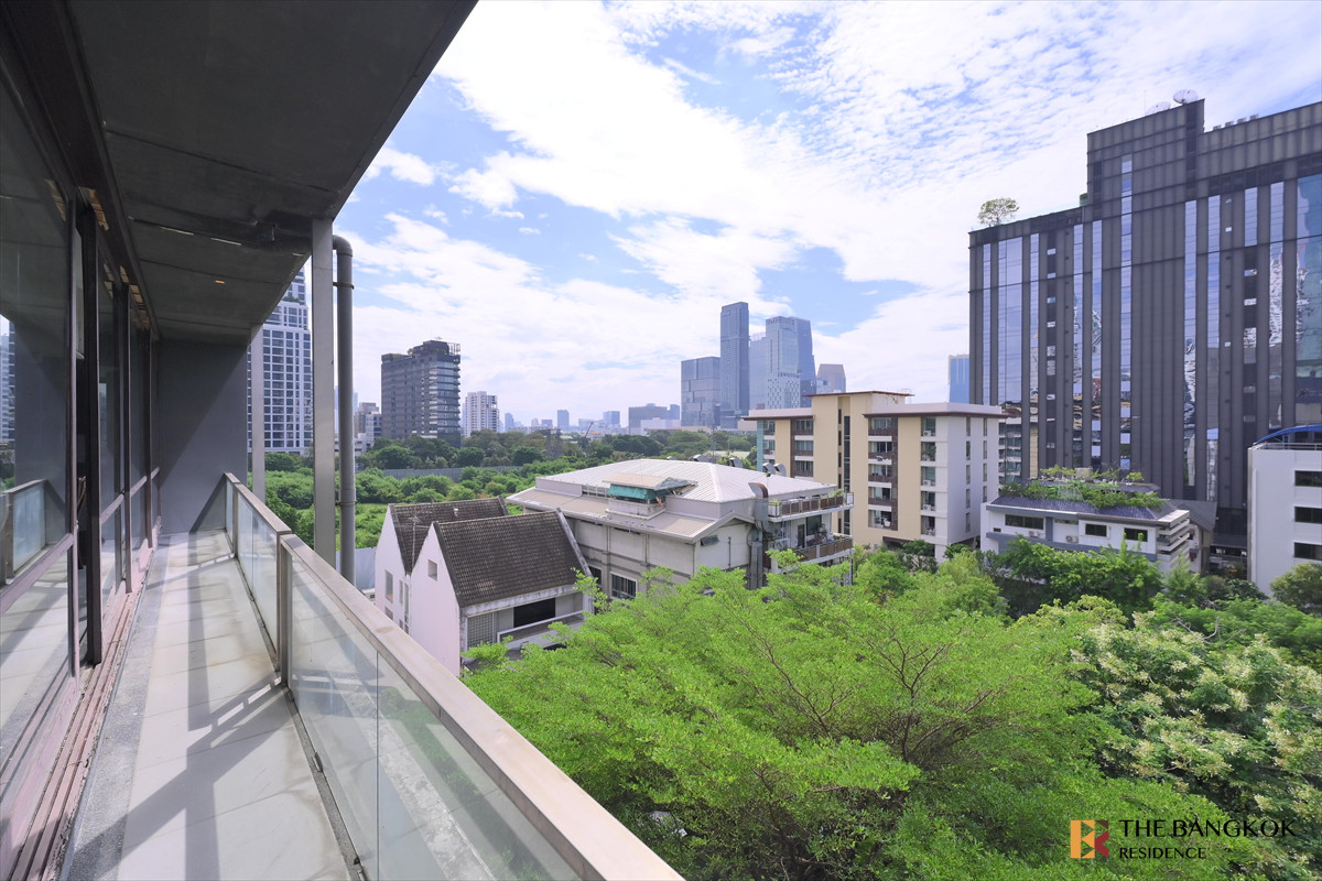 ให้เช่าวิทยุ ชิดลม หลังสวน : LUXX XL 💎 The One and Only Spacious Low-Rise Residence Near Lumphini Park 🏞️