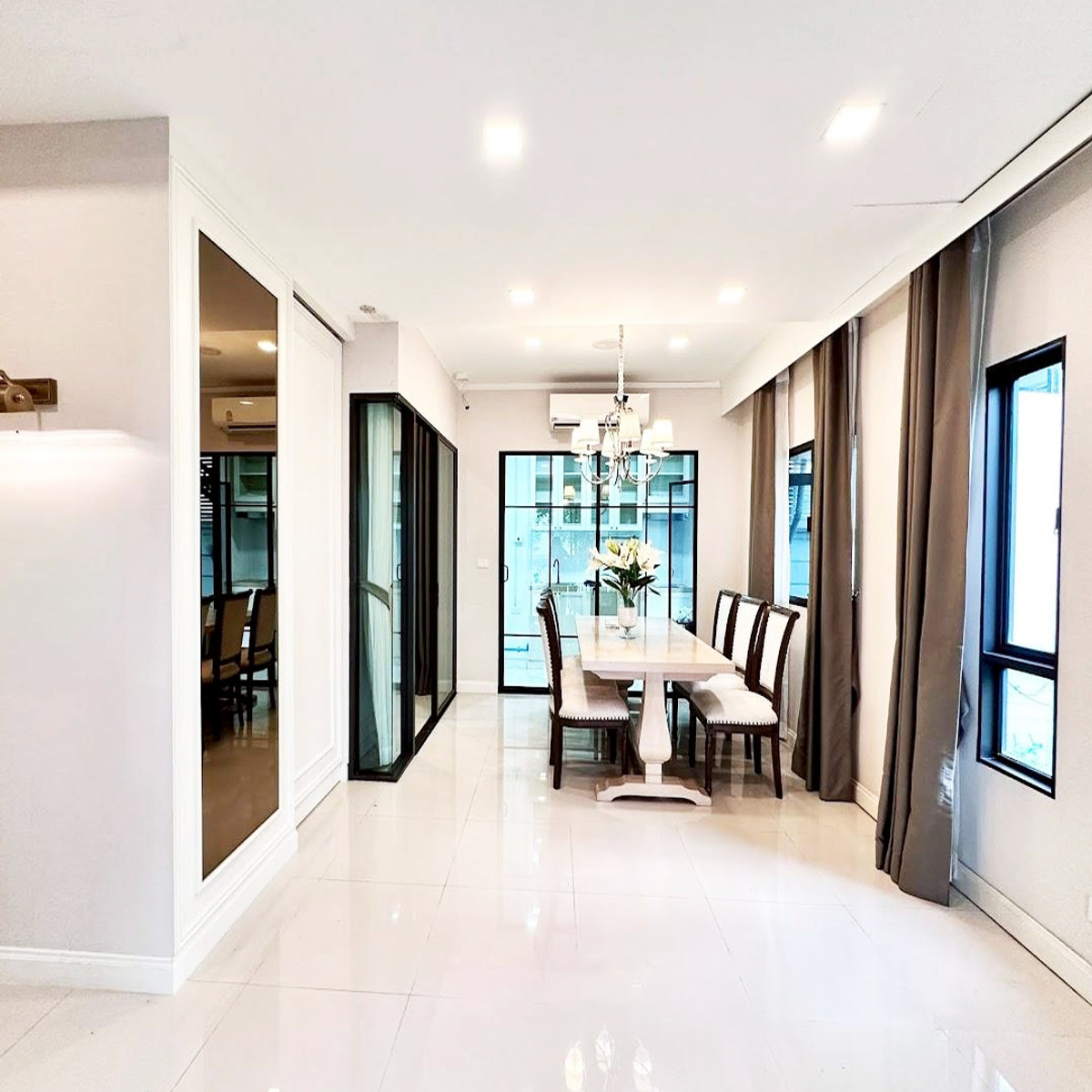 ขายทาวน์โฮม 2 ชั้น  40 ตร.ว ม.พฤกษาวิลล์ พหลโยธิน–รามอินทรา หลังมุม ใหญ่สุดในโครงการ build-in แต่งหรูพร้อมอยู่ Loading...