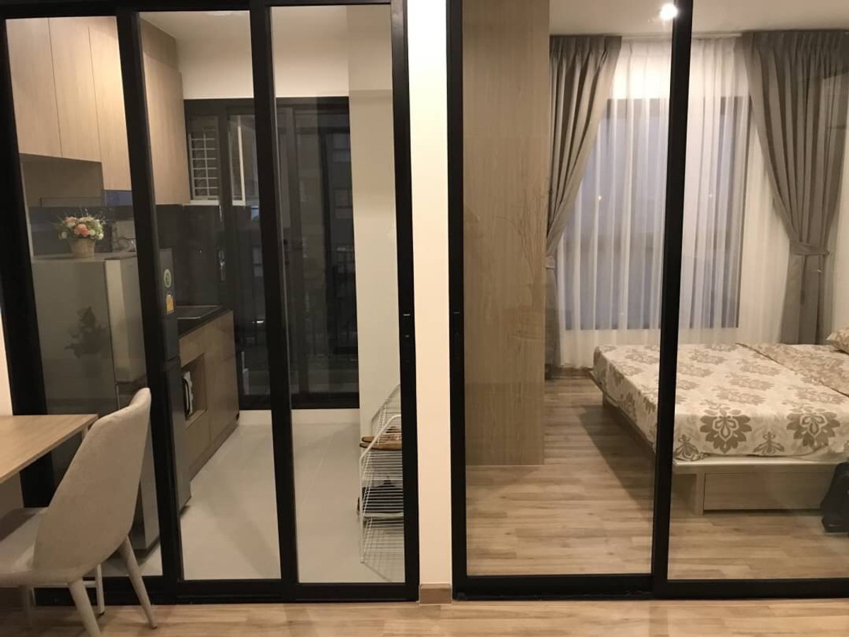 For RentCondoWongwianyai, Charoennakor : Condo Niche Mono Charoen Nakhon, 1 bedroom, 31 sq m, for rent 12,000 baht per month.