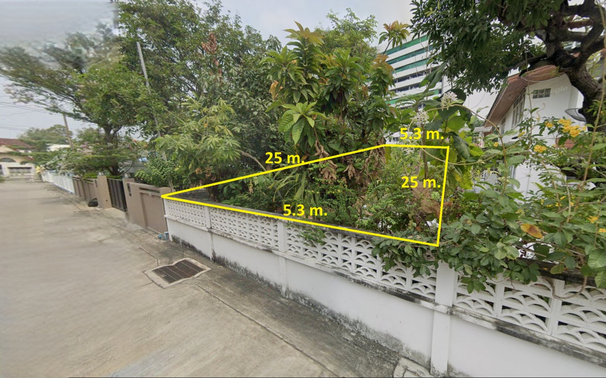 ขายที่ดินสะพานควาย จตุจักร : 95054 - ขายที่ดินเปล่า 33 ตร.ว. ซอยลาดพร้าว 15 แยก 4-1