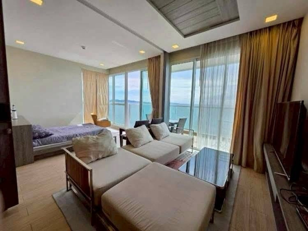 For SaleCondoPattaya, Bangsaen, Chonburi : Luxury sea view condo for sale, Cetus Beachfront Pattaya, 18th floor, open sea view, size 84 sq m, 2 bedrooms, 2 bathrooms, price 11,500,000 baht.