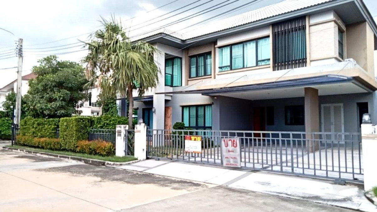 ขาย/ให้เช่า บ้านใหม่ 2 ชั้น Bangkok Boulevard เทพารักษ์–วงแหวน สไตล์โมเดิร์น แอร์ครบ เฟอร์ครบ เข้าอยู่ได้ทันที Loading...