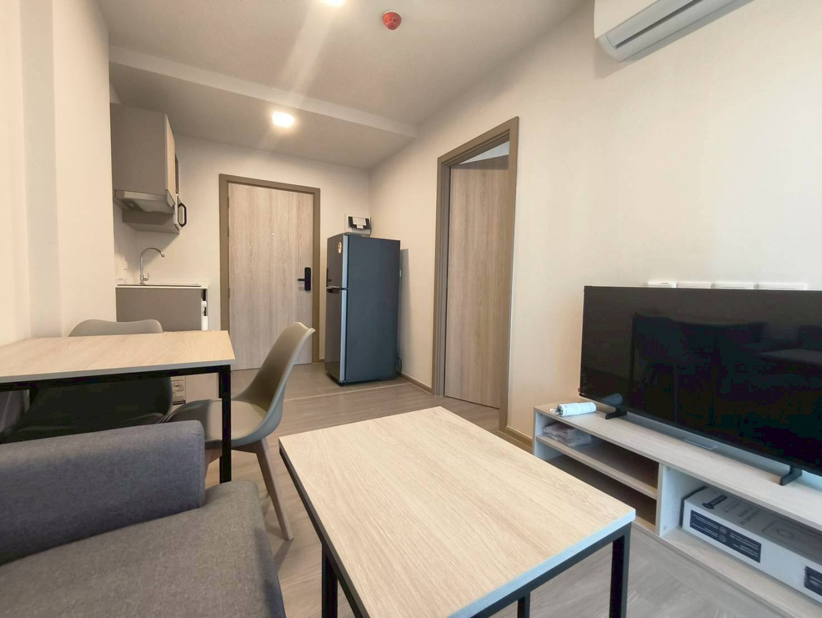 🏙 New condo from Sansiri The room has never been lived in, fully furnished, with electrical appliances 💫 📞 065-5639565 / 093-1681685 🟢 LINE: @wsrcondo Loading...