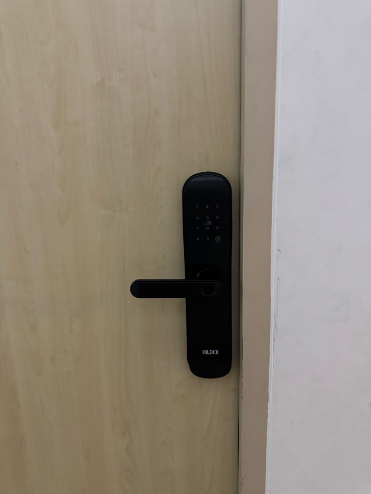 For rent: My resort bangkok, near MRT Phetchaburi and near SWU. Loading...