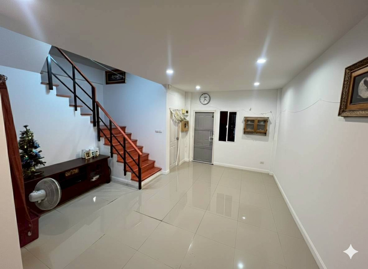 ขายทาวน์โฮมหัวหิน ประจวบคีรีขันธ์ : 95215 - ขาย ทาวน์โฮม 2 ชั้น ทำเลดี ลาวัลเล่ ทาวน์ 2 หัวหิน-ปราณบุรี