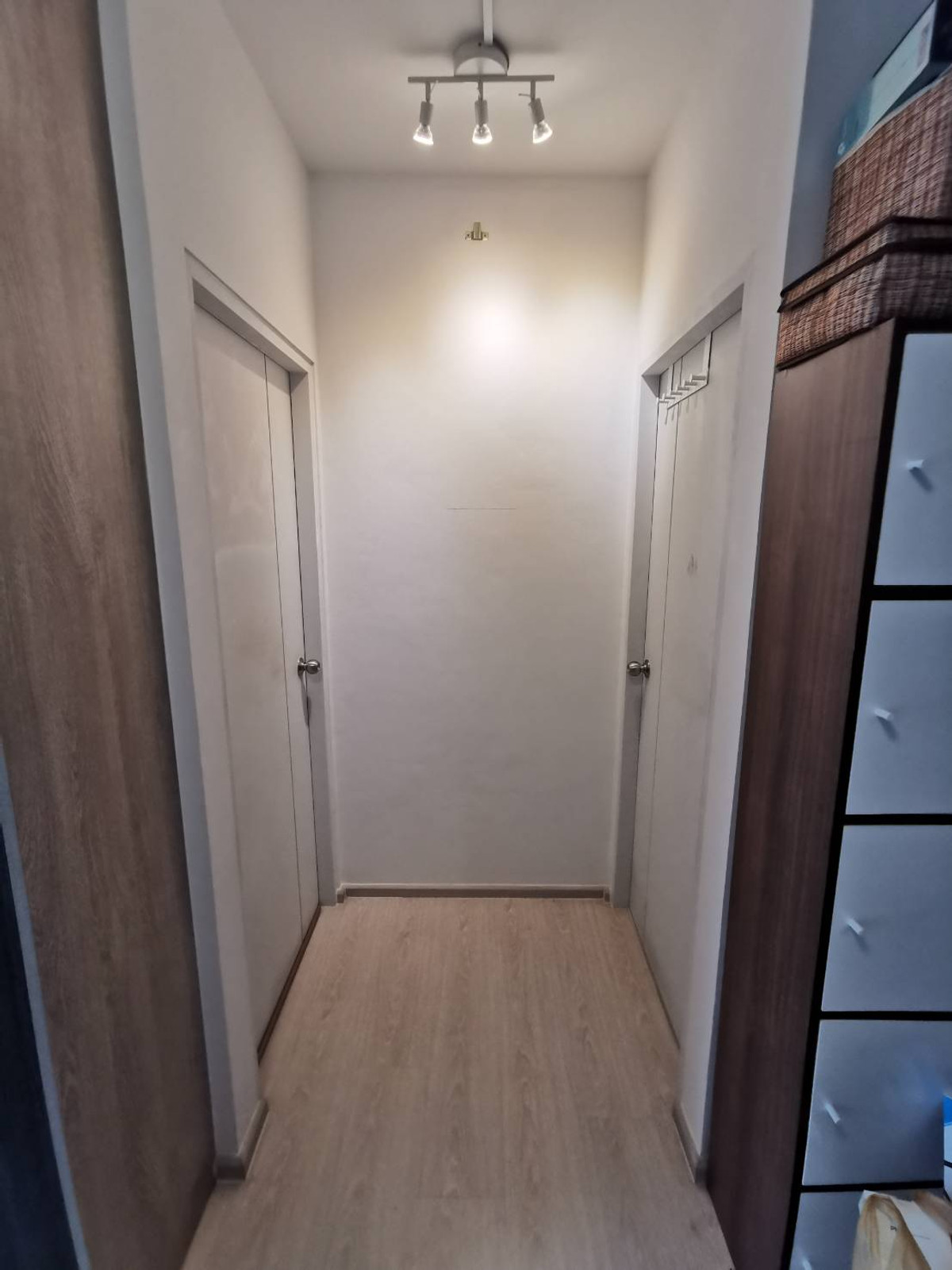 ให้เช่า หรือ ขาย คอนโด ยูนิโอ สุขุมวิท 72 เฟส 2 42 ตร.ม. ห้องมุม แต่งครบ พร้อมอยู่ Loading...