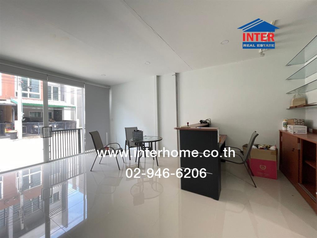 Townhome, 3 floors, 23.1 sq m, Greenwich Village, Ramintra, next to Makro Ramintra. Between Soi Ramintra 74-76, Ramintra Road, Seri Thai Road, Khan Na Yao District, Bangkok Loading...