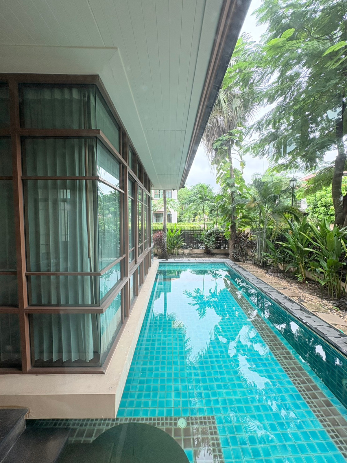 ขายบ้านหรู @ บ้านแสนสิริ สุขุมวิท 67 – 5 นาทีถึง BTS Loading...