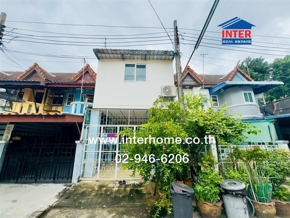 ทาวน์เฮ้าส์ 2 ชั้น 17 ตร.ว. หมู่บ้านพงษ์ศิริชัย4 ซอยเพชรเกษม81 ถนนเพชรเกษม ถนนมาเจริญ ถนนพุทธมณฑลสาย4 เขตหนองแขม กรุงเทพมหานคร Loading...